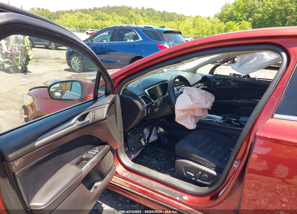 2014 FORD FUSION VIN: 3FA6P0H71ER160134