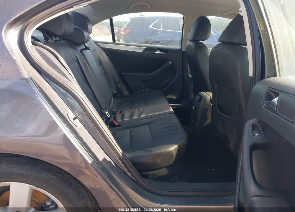2012 VOLKSWAGEN JETTA VIN: 3VWLL7AJ0CM362669