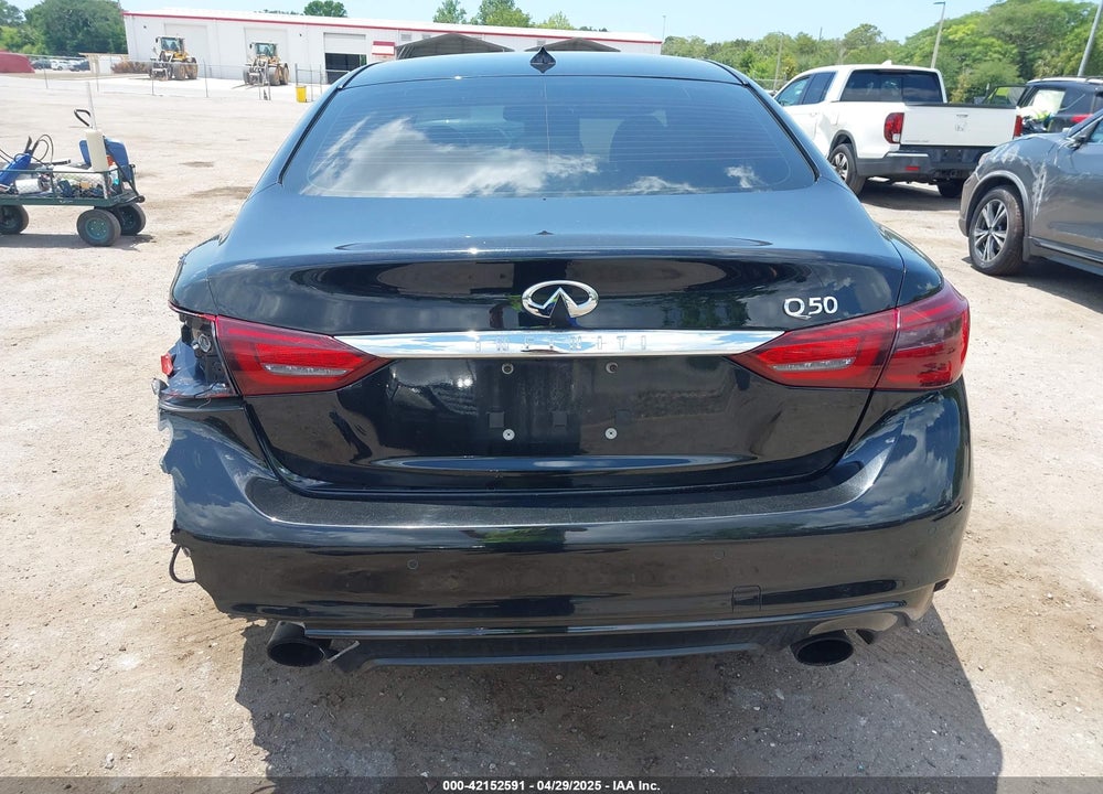 2018 INFINITI Q50 3.0T LUXE VIN: JN1EV7AP3JM355320