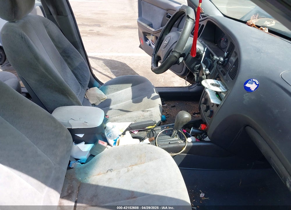 2006 HYUNDAI ELANTRA VIN: KMHDN46D26U297046