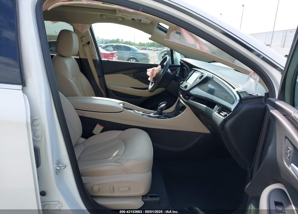 2017 BUICK ENVISION VIN: LRBFXDSA8HD000351