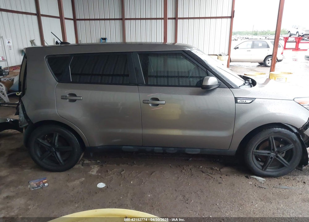 2019 KIA SOUL VIN: KNDJN2A23K7640585
