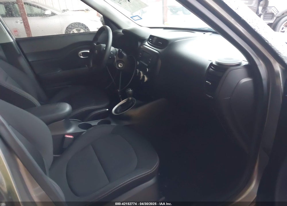 2019 KIA SOUL VIN: KNDJN2A23K7640585