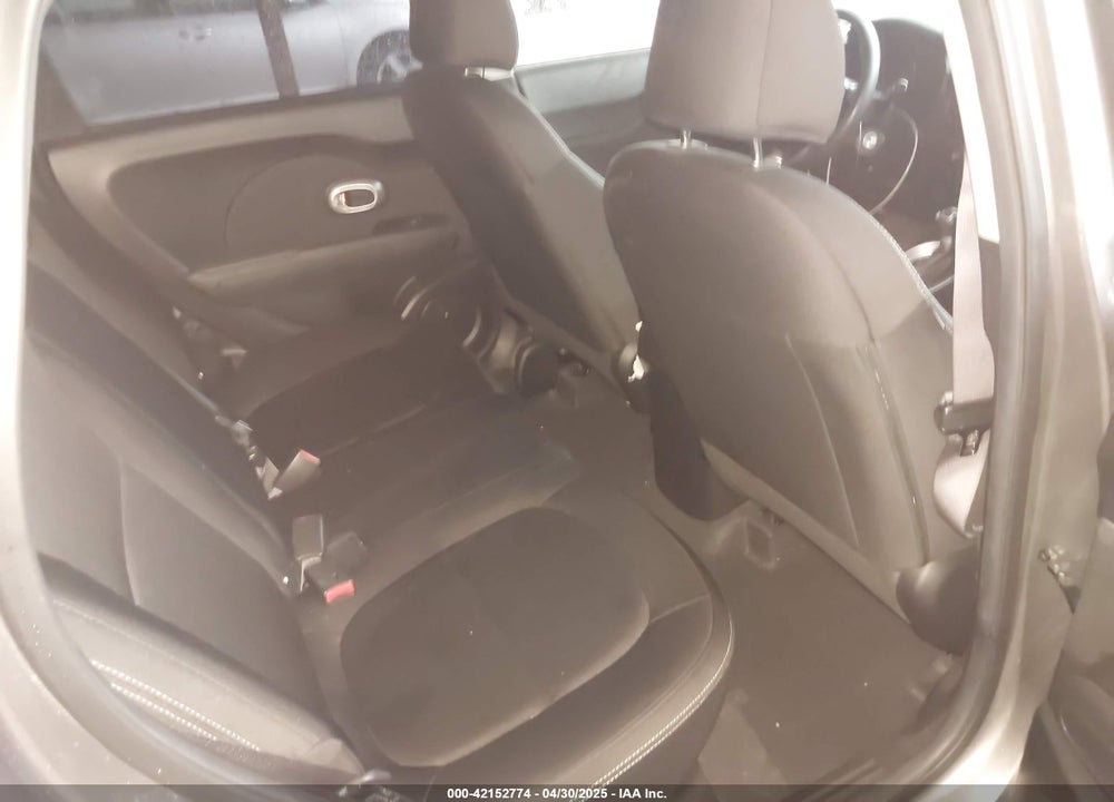 2019 KIA SOUL VIN: KNDJN2A23K7640585