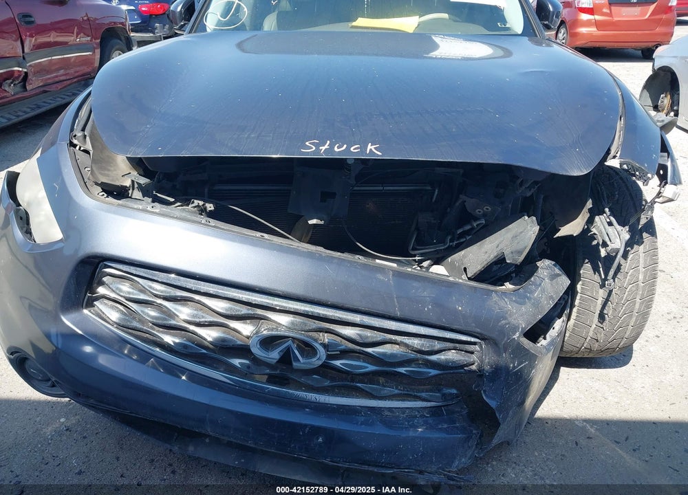2009 INFINITI FX35 VIN: JNRAS18U69M102629