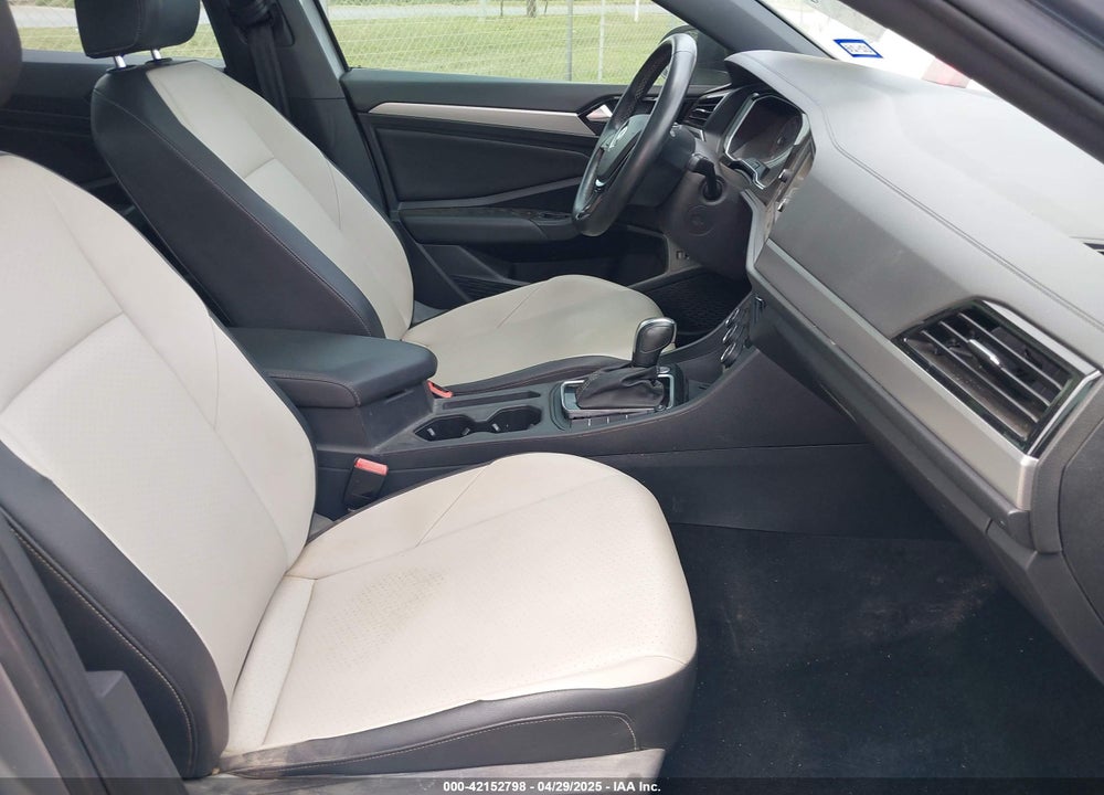 2020 VOLKSWAGEN JETTA VIN: 3VWCB7BU1LM015797