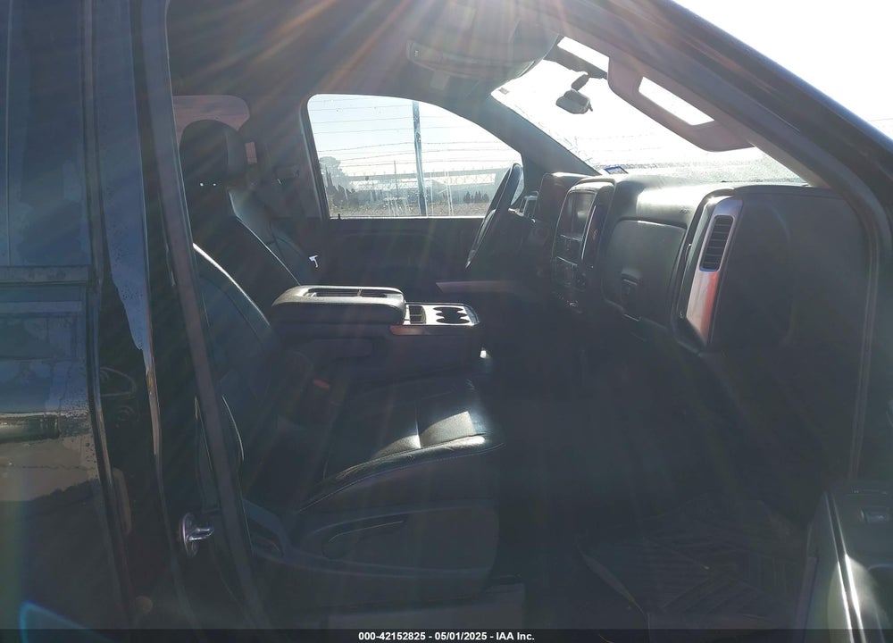 2017 CHEVROLET SILVERADO 1500 2LT VIN: 3GCUKREC2HG161797