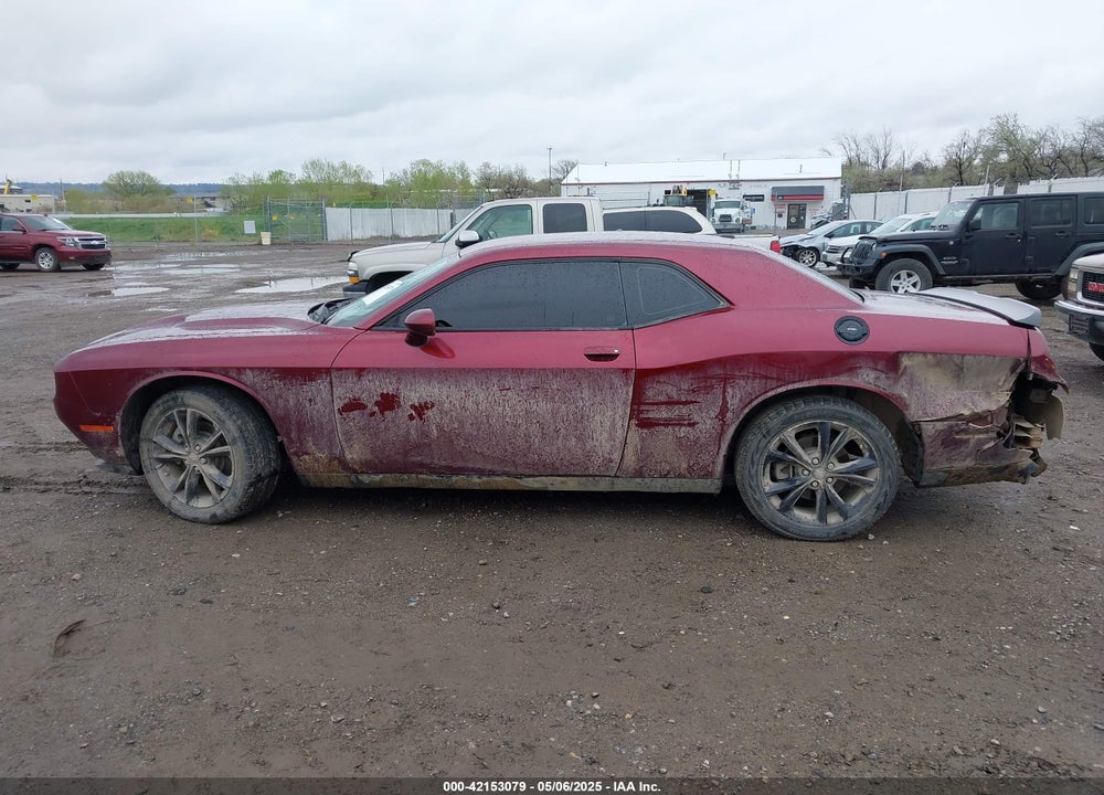 2022 DODGE CHALLENGER SXT AWD VIN: 2C3CDZGG4NH172239
