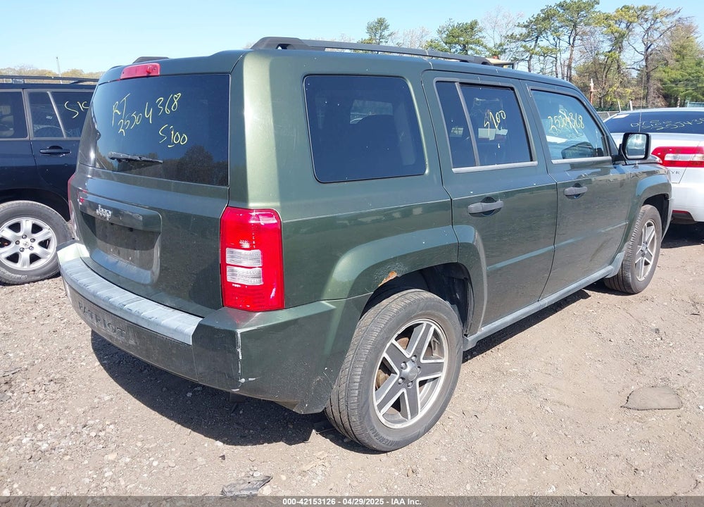 2008 JEEP PATRIOT SPORT VIN: 1J8FT28W18D777032
