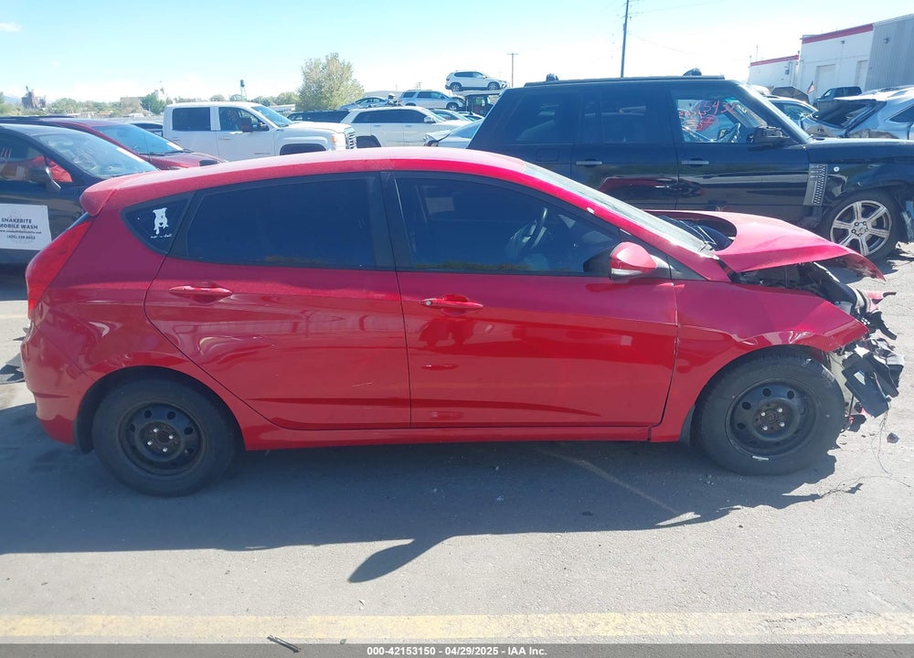 2013 HYUNDAI ACCENT VIN: KMHCU5AE6DU092072