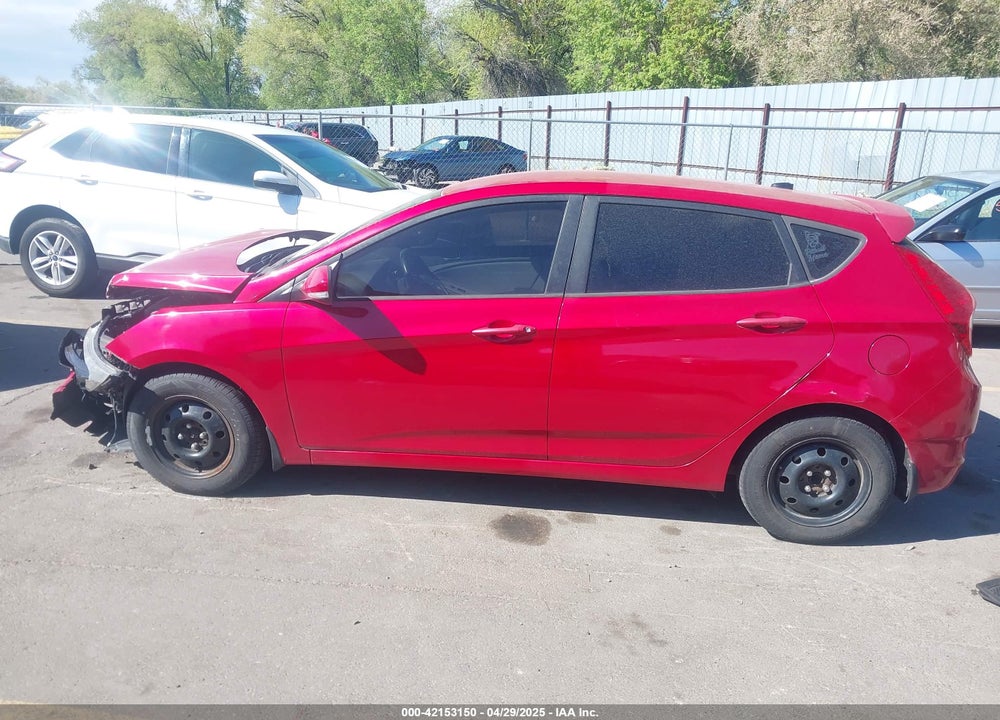 2013 HYUNDAI ACCENT VIN: KMHCU5AE6DU092072