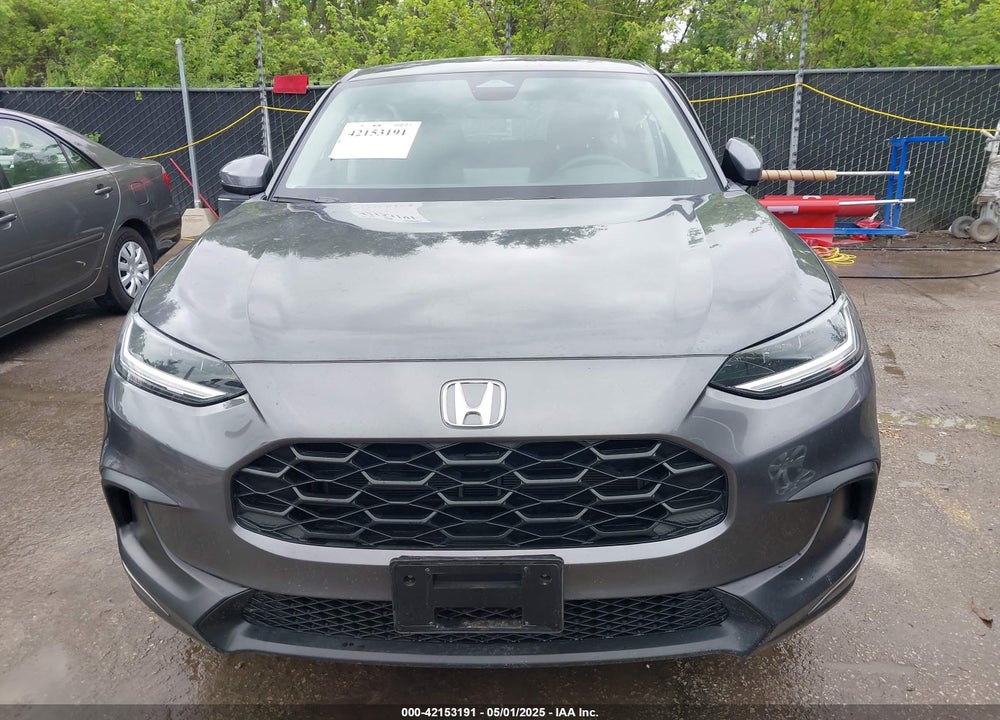 2025 HONDA HR-V VIN: 3CZRZ2H31SM742182
