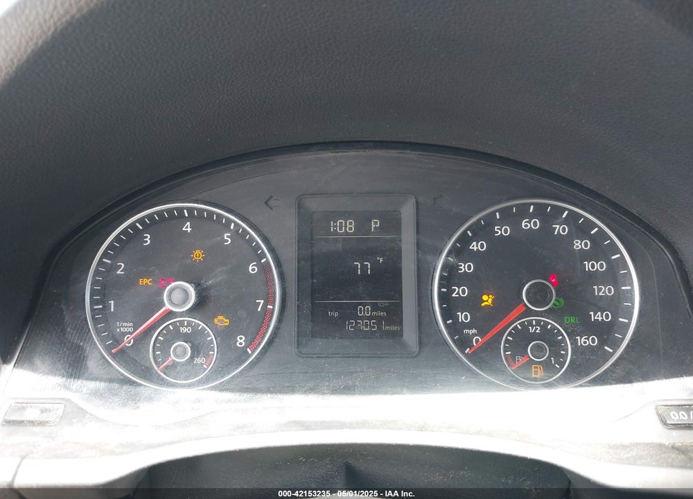 2010 VOLKSWAGEN JETTA VIN: 3VWRX7AJ1AM067933