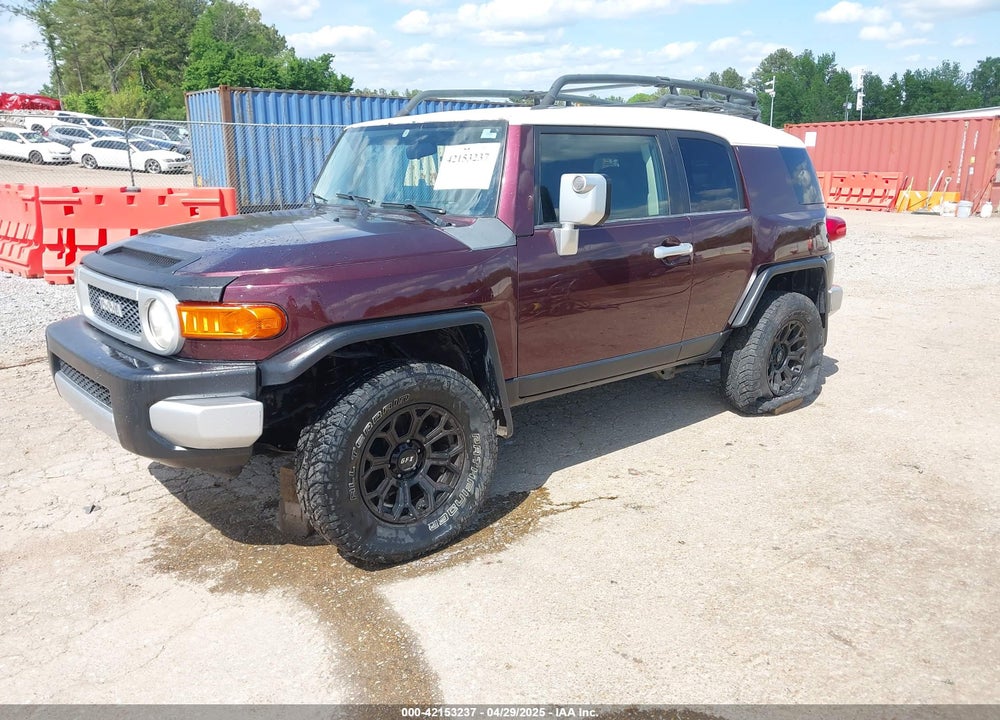 2007 TOYOTA FJ CRUISER VIN: JTEZU11F470018513