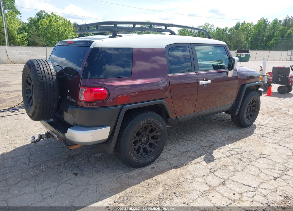 2007 TOYOTA FJ CRUISER VIN: JTEZU11F470018513