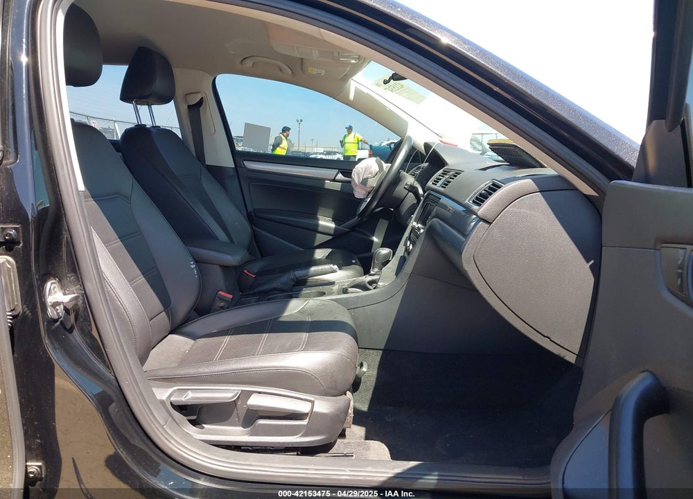 2015 VOLKSWAGEN PASSAT 1.8T LIMITED EDITION VIN: 1VWAT7A3XFC107980