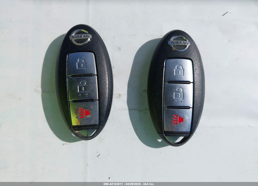 2011 NISSAN LEAF SL VIN: JN1AZ0CP8BT006619