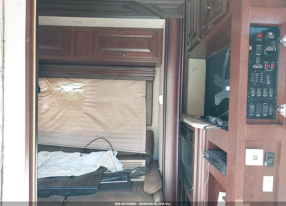 2014 HEARTLAND 3800 CYCLONE VIN: 5SFCG4336EE268385