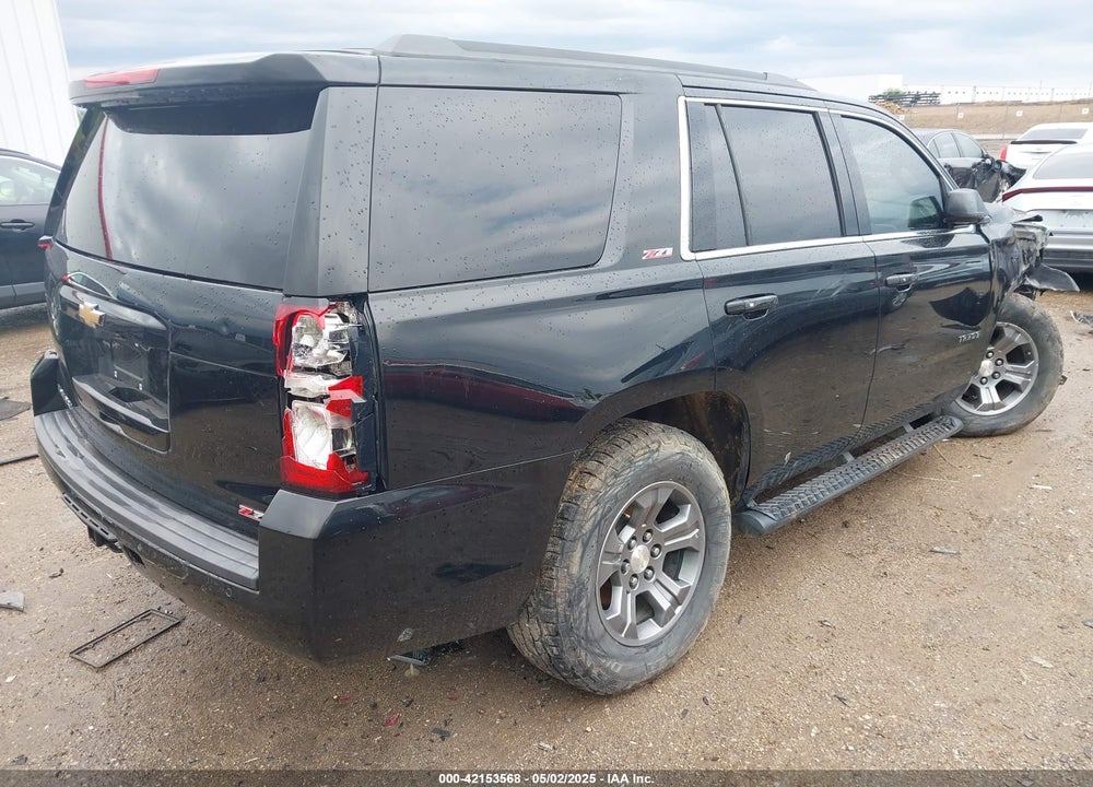 2017 CHEVROLET TAHOE LT VIN: 1GNSKBKC7HR352528
