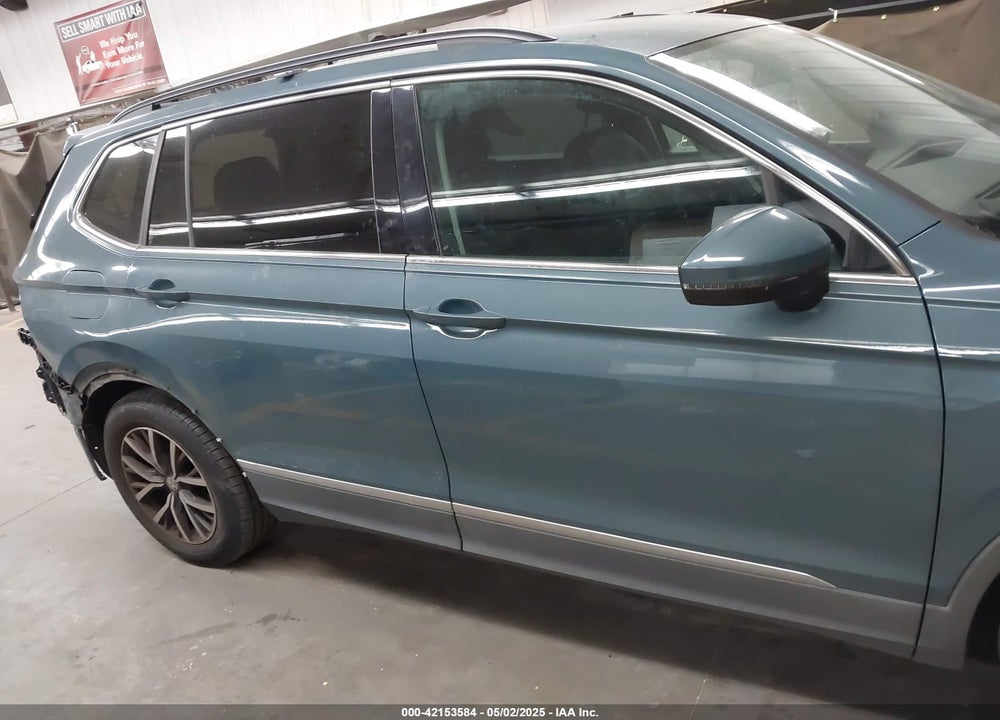 2020 VOLKSWAGEN TIGUAN VIN: 3VV3B7AXXLM058423