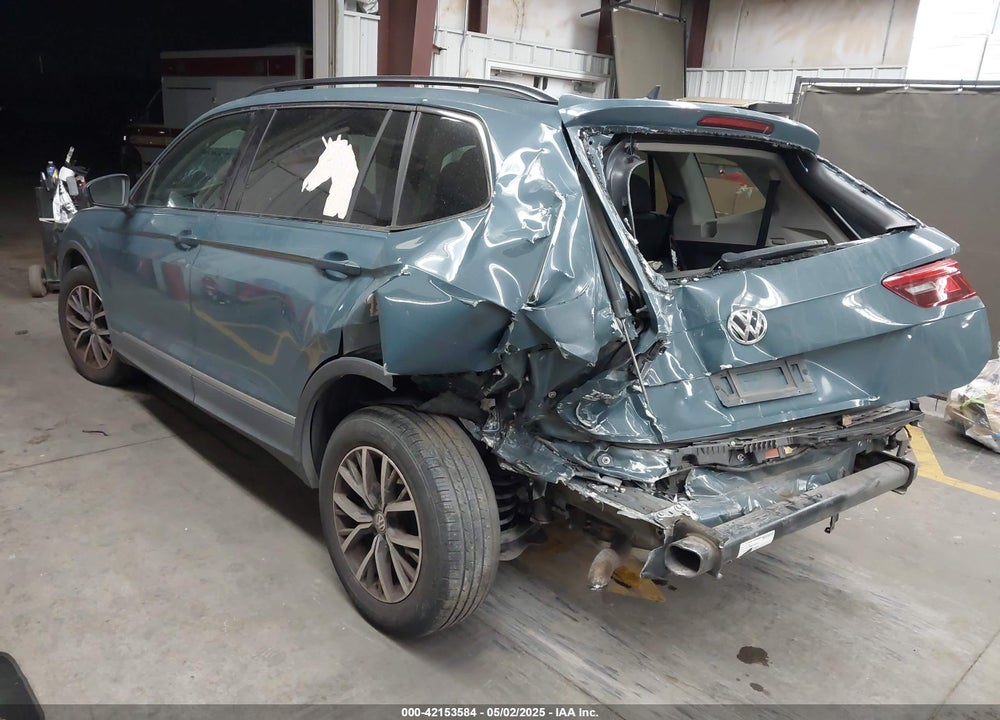 2020 VOLKSWAGEN TIGUAN VIN: 3VV3B7AXXLM058423