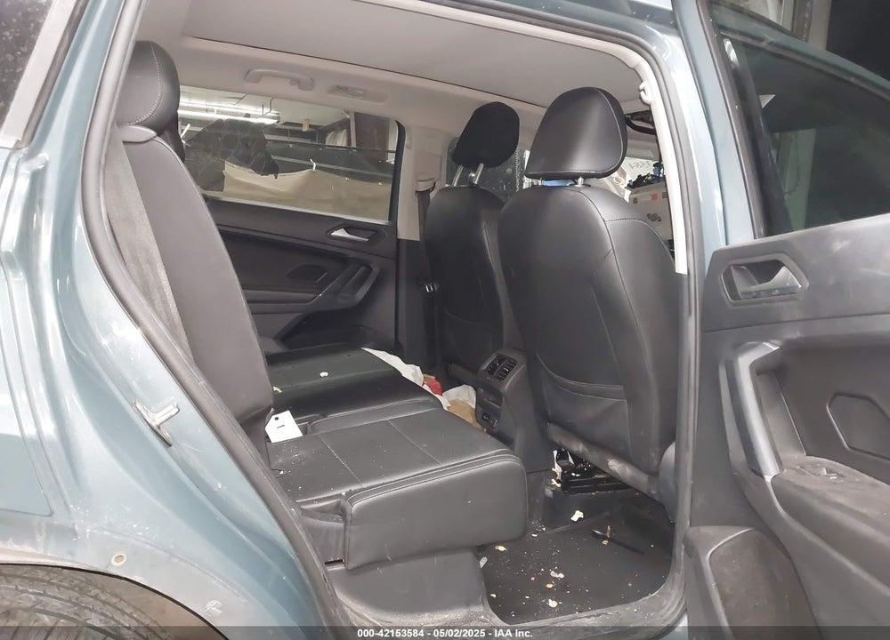 2020 VOLKSWAGEN TIGUAN VIN: 3VV3B7AXXLM058423
