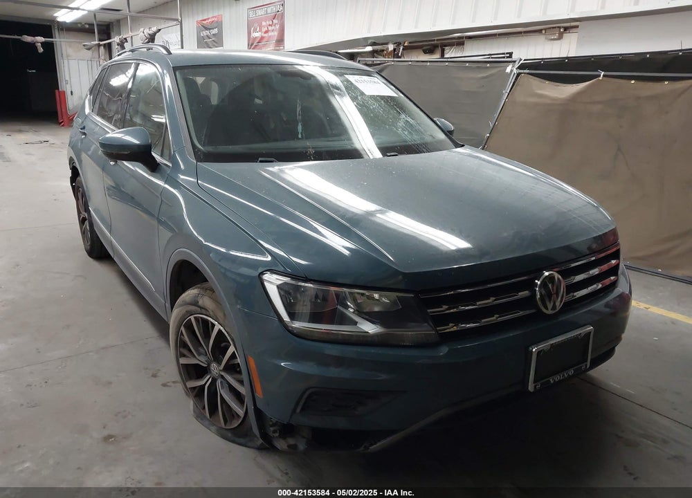2020 VOLKSWAGEN TIGUAN VIN: 3VV3B7AXXLM058423