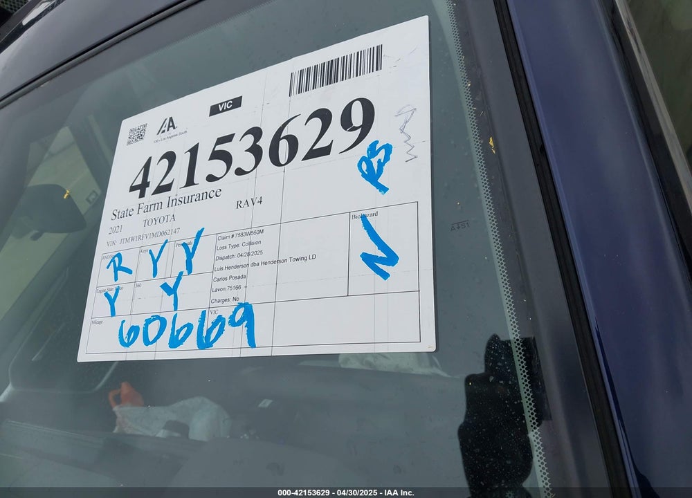 2021 TOYOTA RAV4 XLE VIN: JTMW1RFV1MD062147