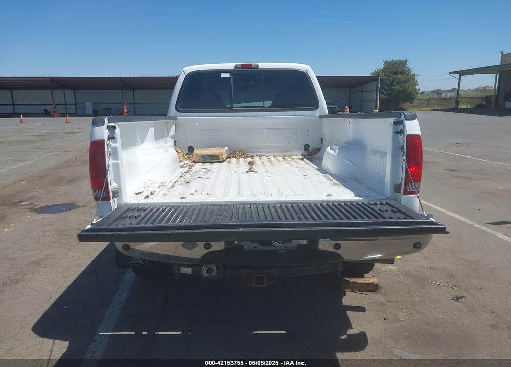 2005 FORD F-350 LARIAT/XL/XLT VIN: 1FTWW31P05EA36643