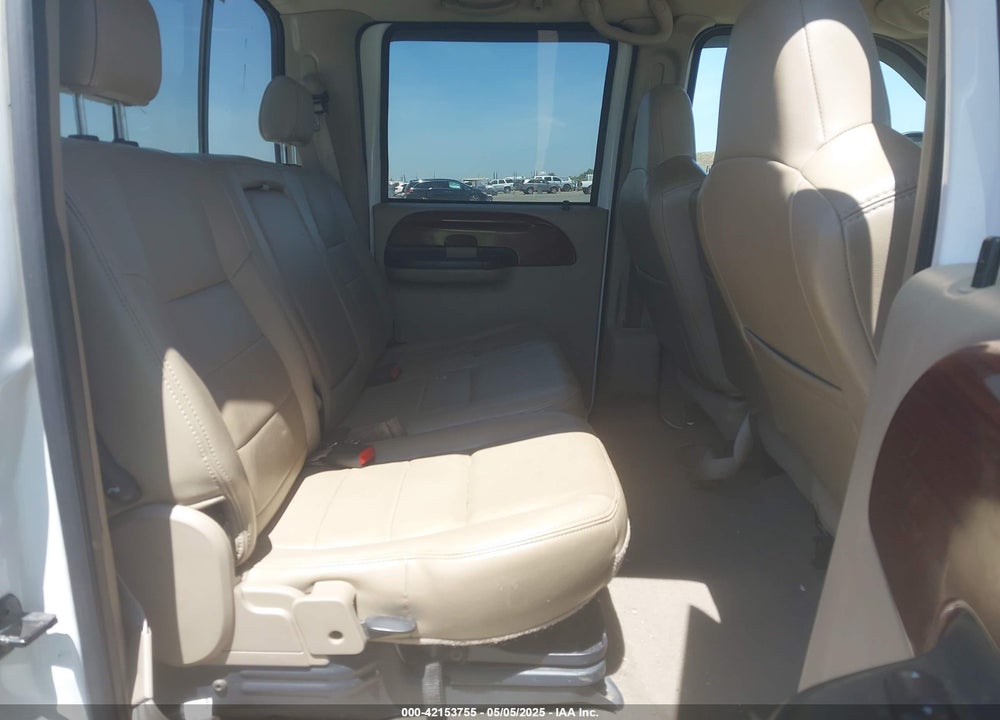 2005 FORD F-350 LARIAT/XL/XLT VIN: 1FTWW31P05EA36643