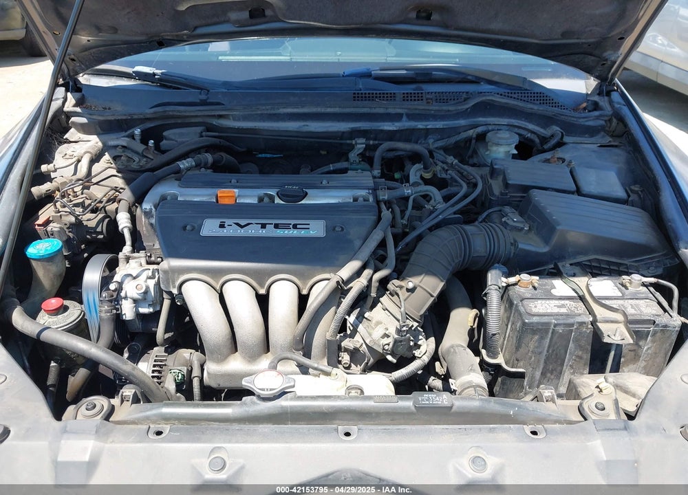 2003 HONDA ACCORD 2.4 LX VIN: JHMCM56333C074126