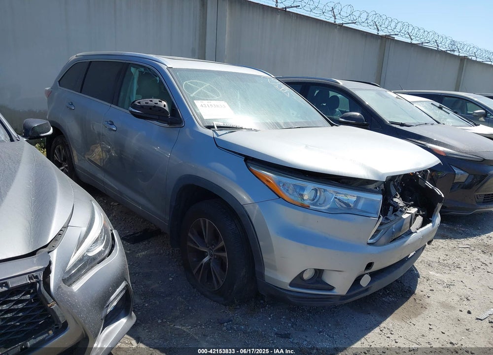 2016 TOYOTA HIGHLANDER XLE V6 VIN: 5TDJKRFH7GS313781