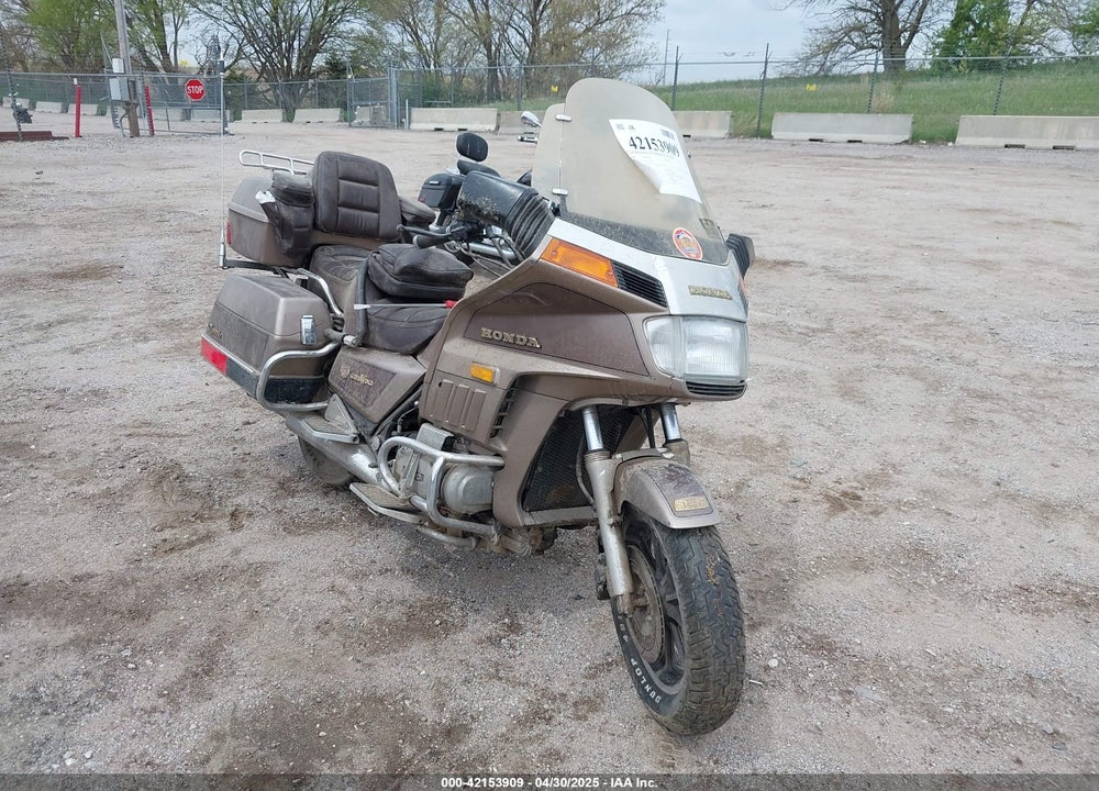 1984 HONDA GL1200 A VIN: 1HFSC1422EA022963
