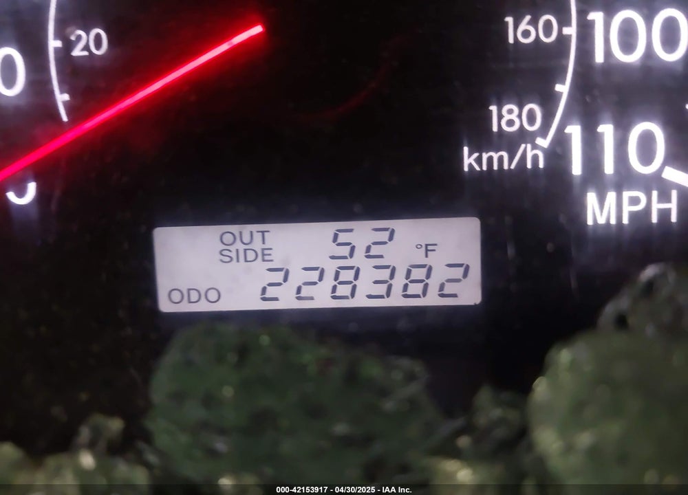 2006 TOYOTA COROLLA LE VIN: 2T1BR32E26C584103