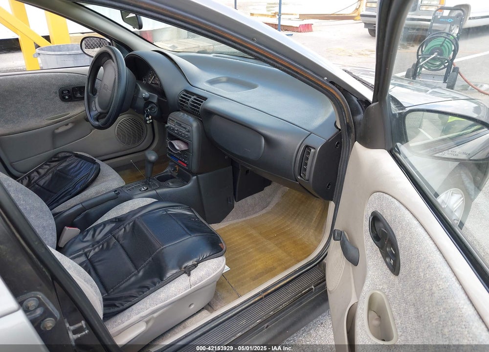 1997 SATURN SL SL1 VIN: 1G8ZH5285VZ117635