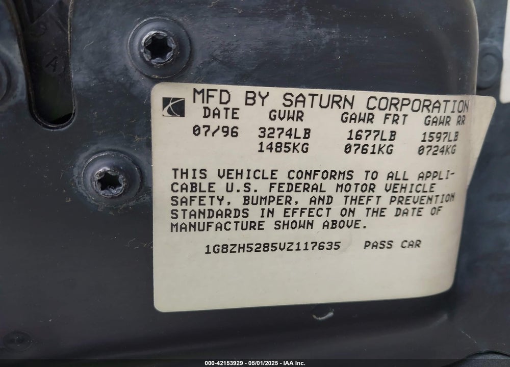 1997 SATURN SL SL1 VIN: 1G8ZH5285VZ117635