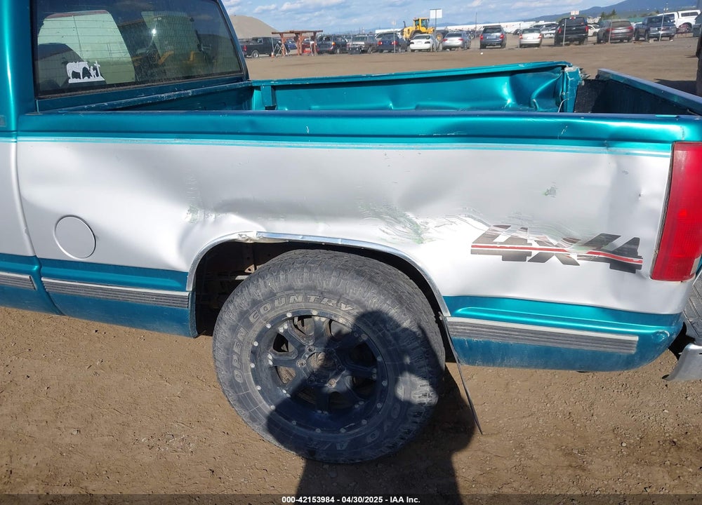 1995 CHEVROLET GMT-400 K1500 VIN: 1GCEK19K8SE156495