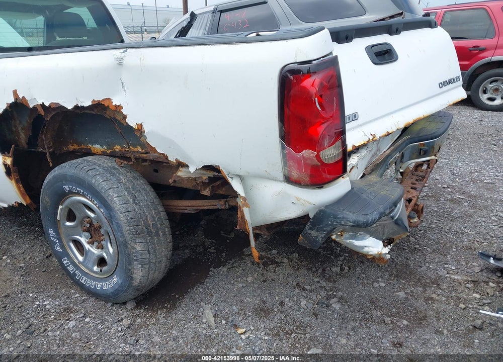 2004 CHEVROLET SILVERADO 1500 LS VIN: 1GCEC14T54Z189222