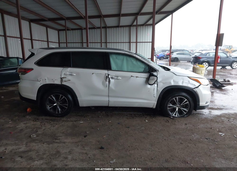 2016 TOYOTA HIGHLANDER VIN: 5TDJKRFH8GS232482