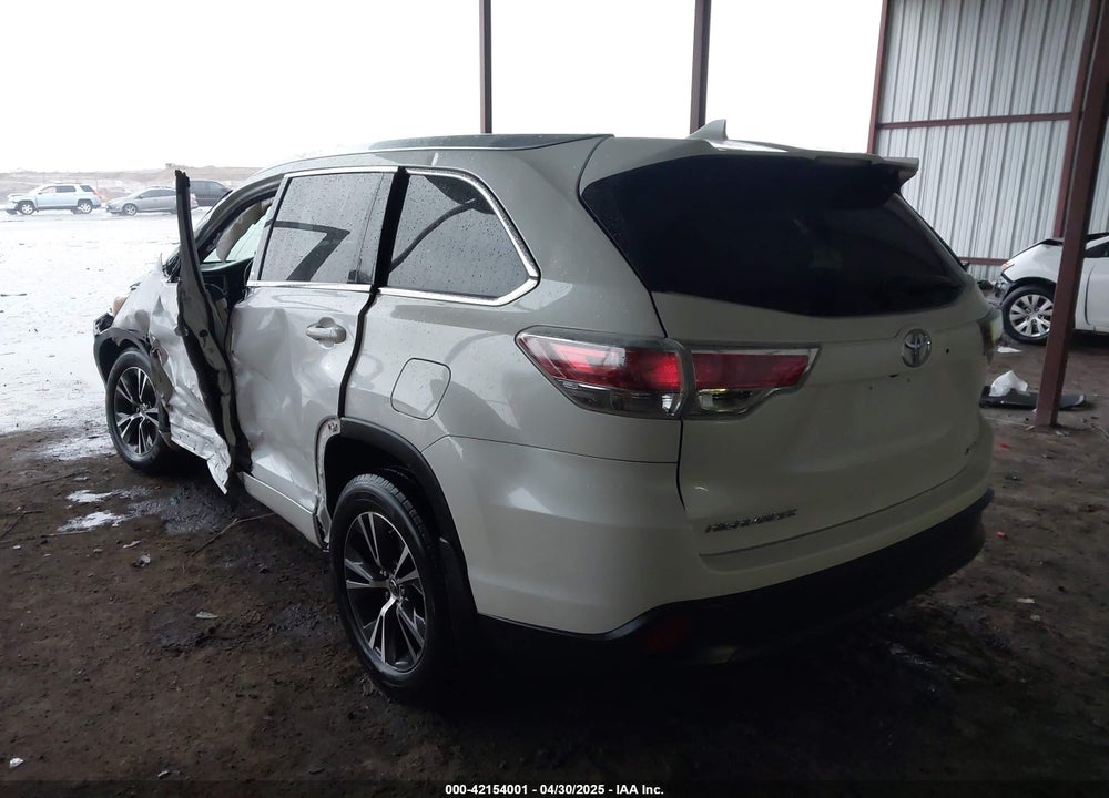 2016 TOYOTA HIGHLANDER VIN: 5TDJKRFH8GS232482
