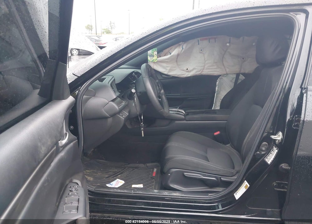 2017 HONDA CIVIC VIN: SHHFK7H25HU425518
