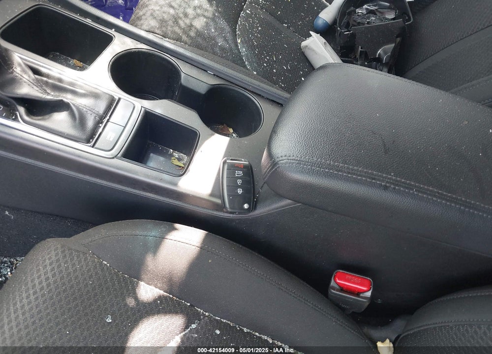 2017 KIA OPTIMA LX VIN: KNAGT4L32H5157432