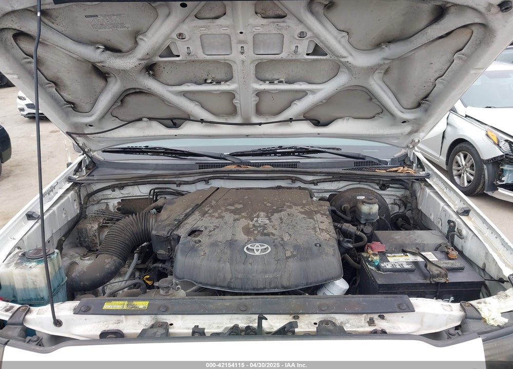 2011 TOYOTA TACOMA PRERUNNER V6 VIN: 3TMJU4GN0BM114873