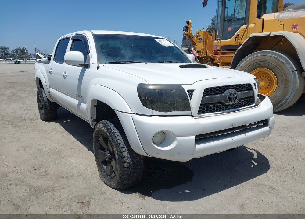 2011 TOYOTA TACOMA PRERUNNER V6 VIN: 3TMJU4GN0BM114873
