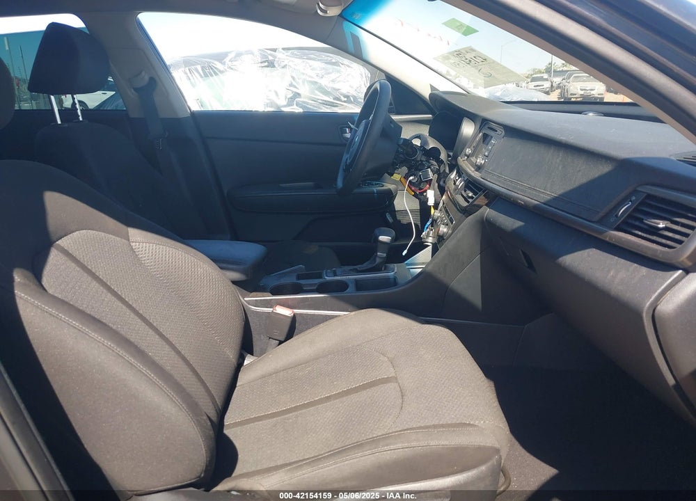 2017 KIA OPTIMA LX VIN: KNAGT4L30H5170762