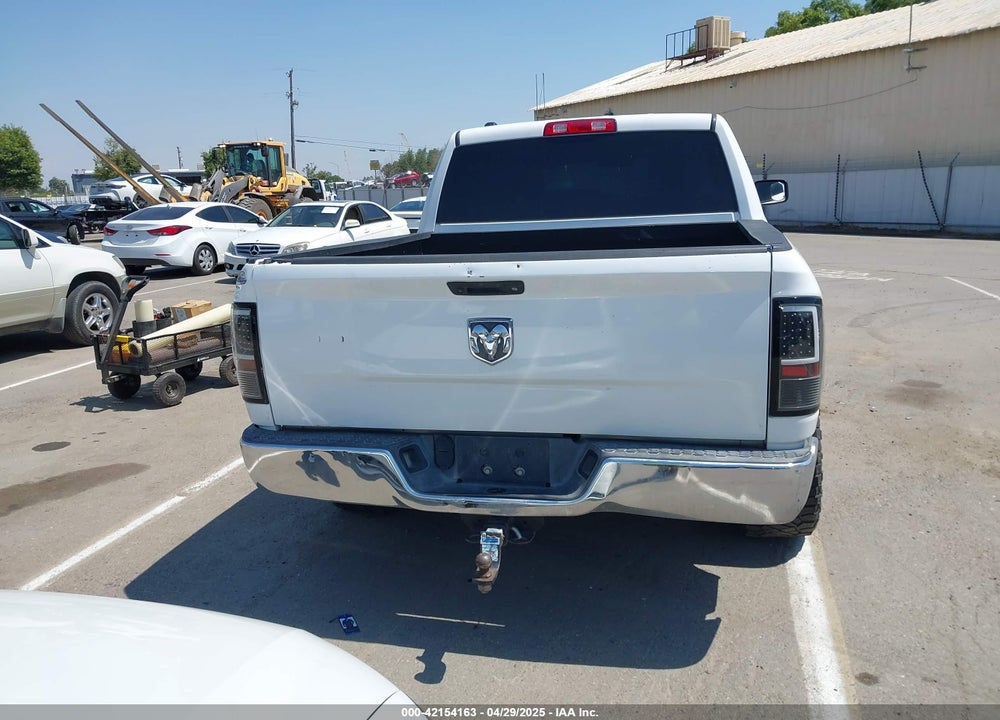 2015 RAM 1500 VIN: 1C6RR6KM4FS590255