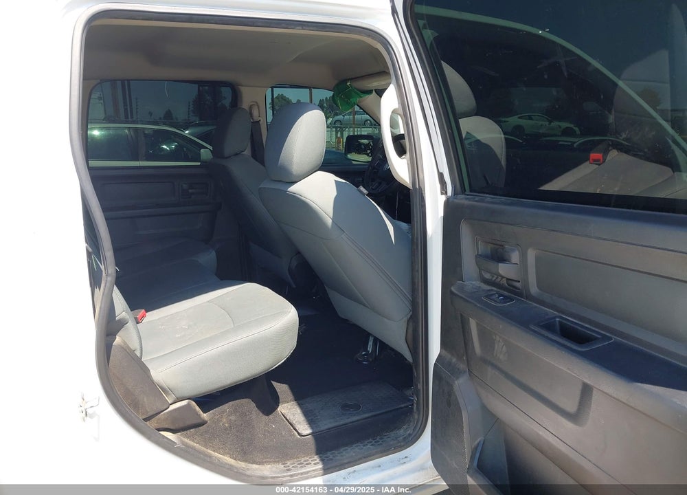2015 RAM 1500 VIN: 1C6RR6KM4FS590255