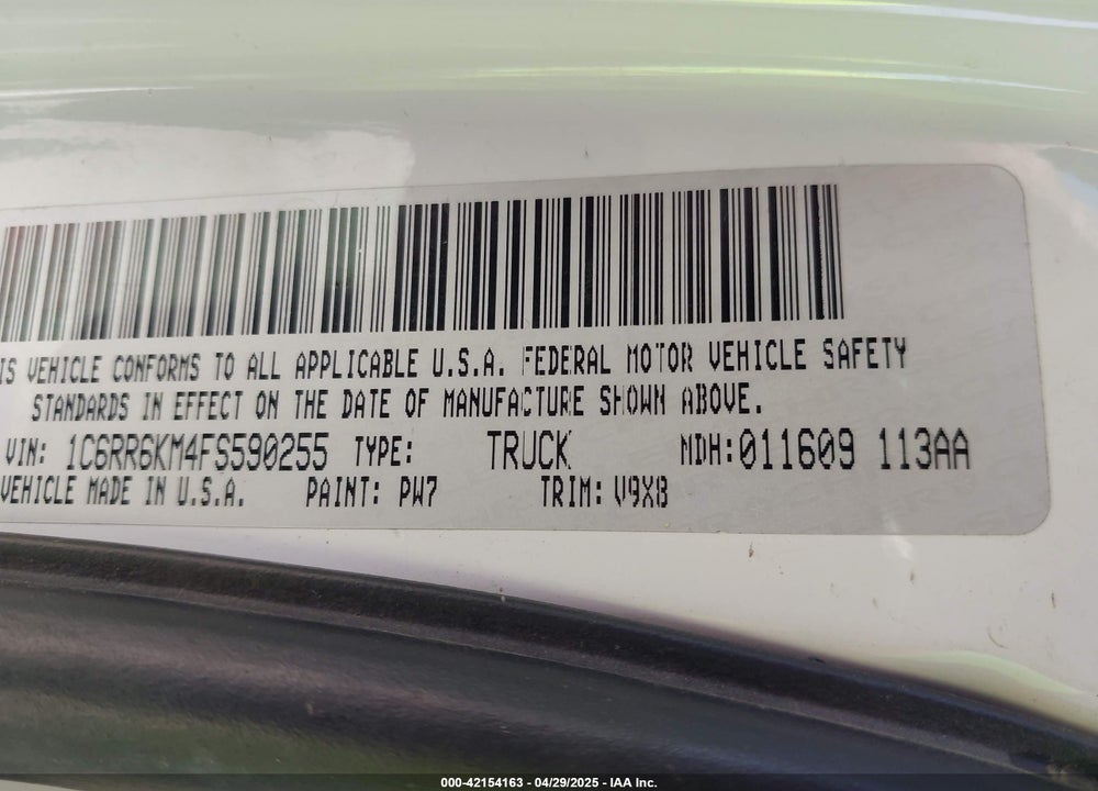 2015 RAM 1500 VIN: 1C6RR6KM4FS590255