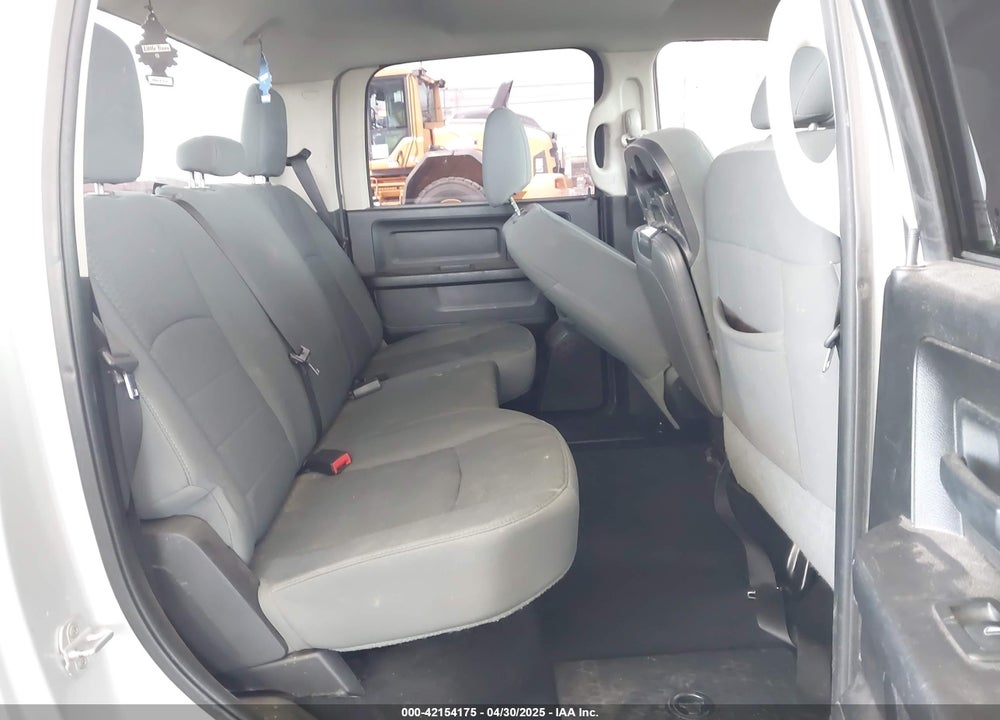 2013 RAM 1500 VIN: 1C6RR6KT9DS660157