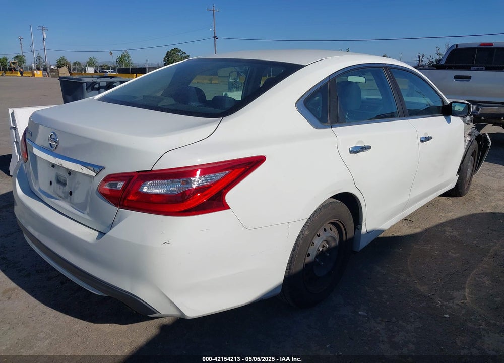 2017 NISSAN ALTIMA VIN: 1N4AL3AP3HC292297